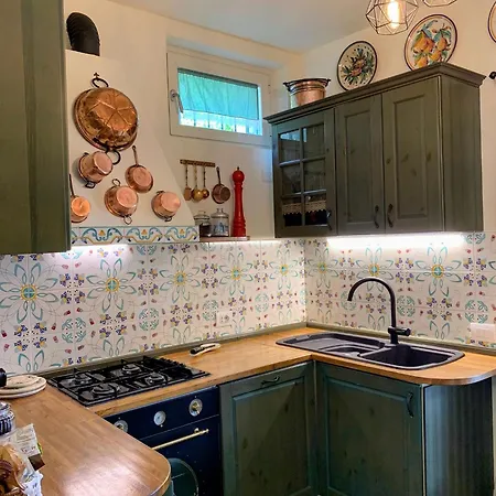 Apartamento La Bolvedrina - - Garden & First Floor