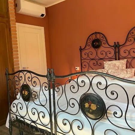 Apartment La Bolvedrina - Tranquil Garden 200mt To And Services *
